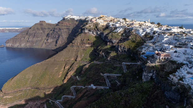 World News: Evacuation of Greece's Santorini island continues as tremors persist